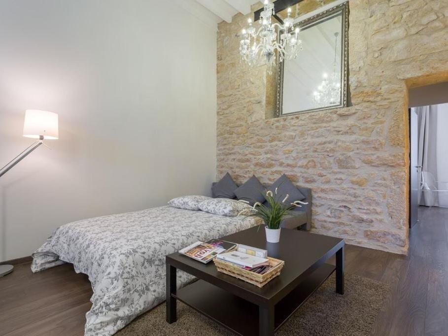 Le Jacquard Garage Lyon Centre Pour 2 A 8 Pers Apartman Szoba fotó
